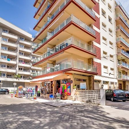 Hauzify I Apartament Rosa Dels Vents Santa Susanna Dış mekan fotoğraf