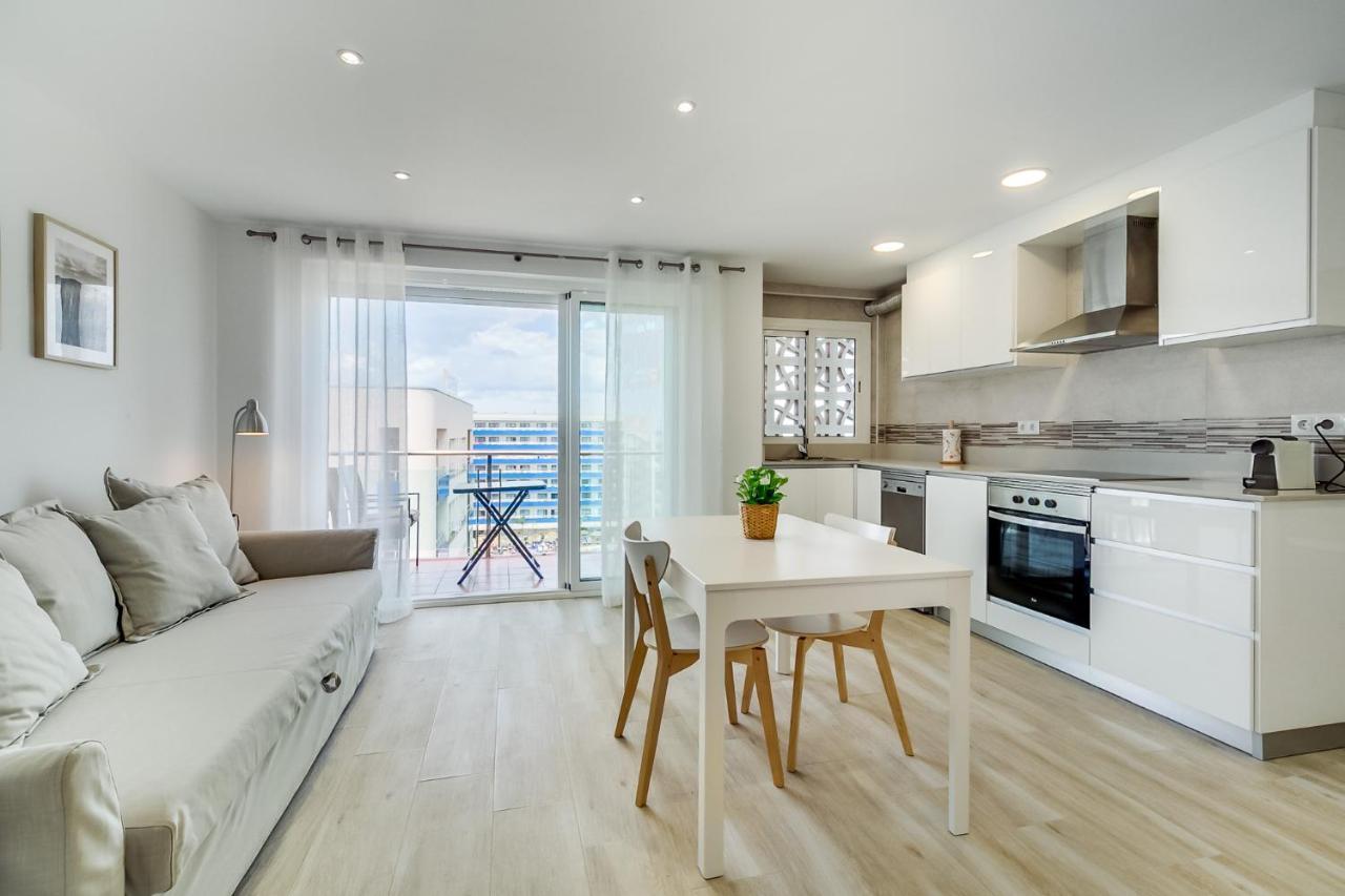 Hauzify I Apartament Rosa Dels Vents Santa Susanna Dış mekan fotoğraf