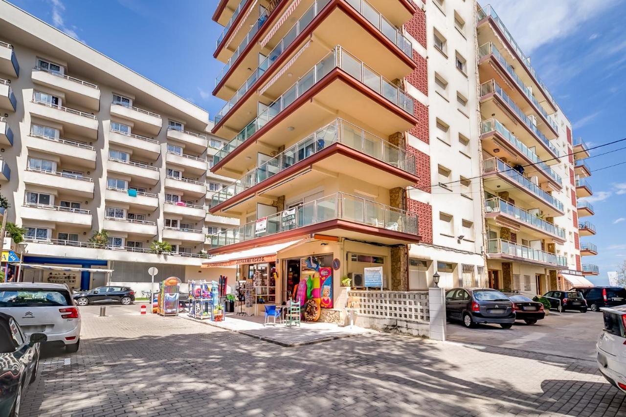 Hauzify I Apartament Rosa Dels Vents Santa Susanna Dış mekan fotoğraf